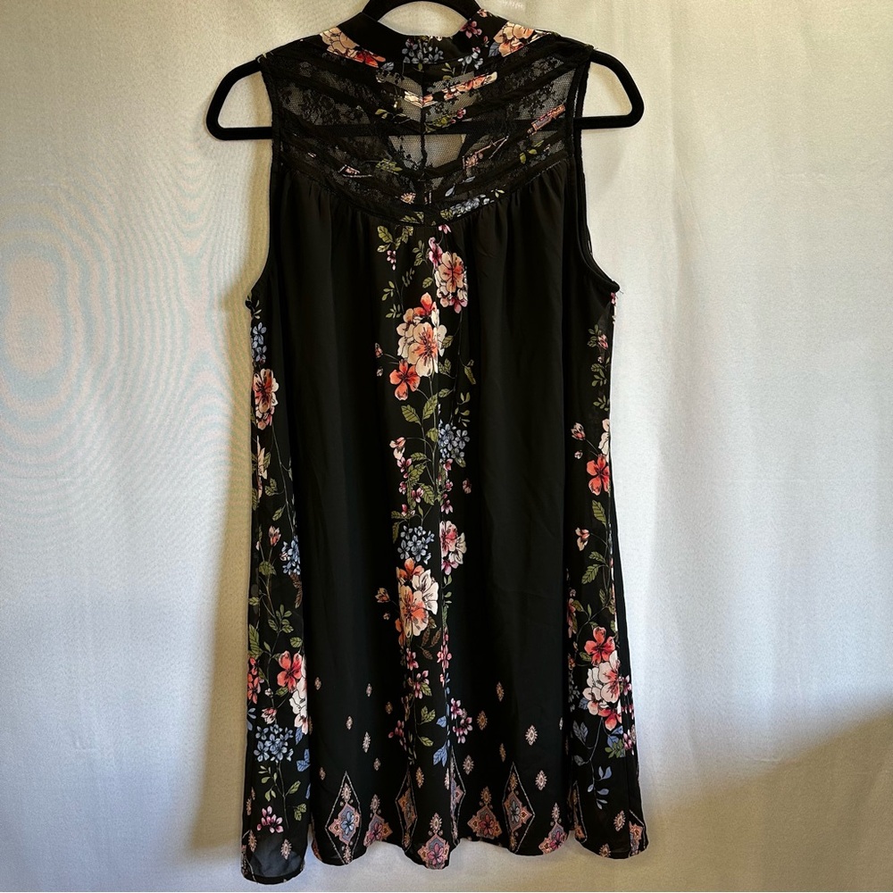 NWT HeartSoul Black Floral Lace Detail Sleeveless Dress Size Large